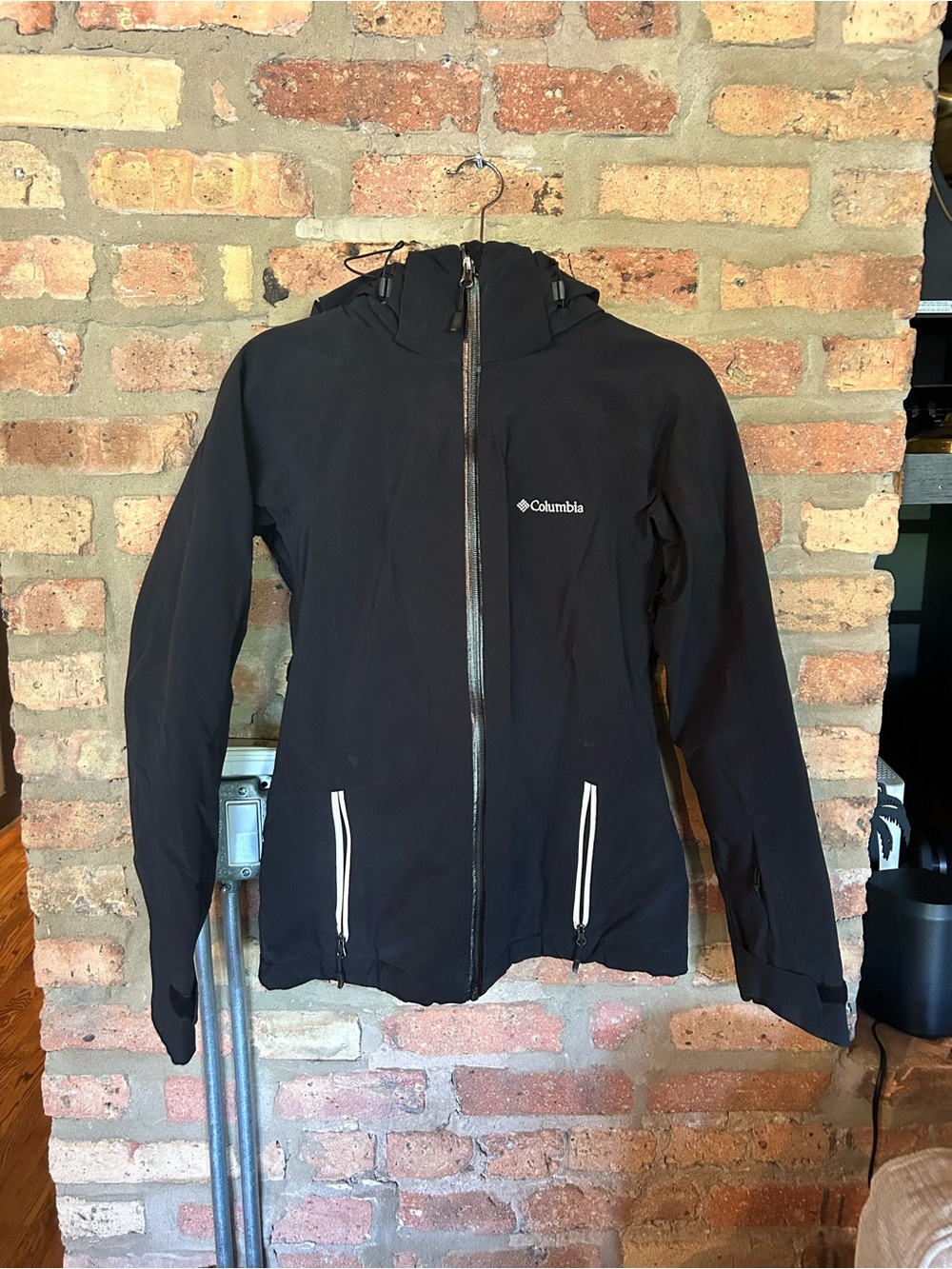 Columbia Women’s Black Hooded Ski Jacket